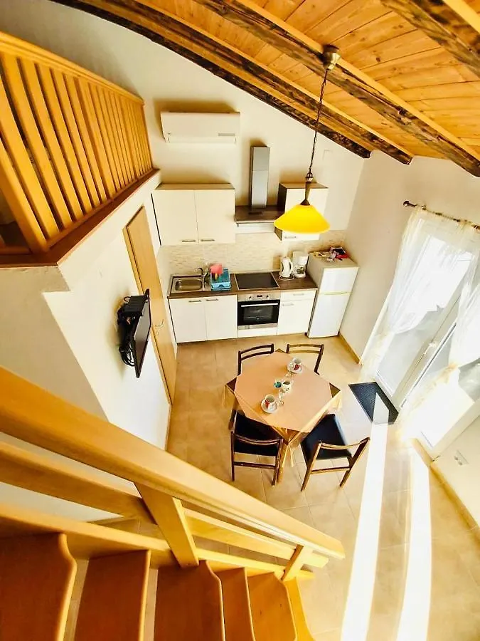 Apartments Viskic Supetarska Draga