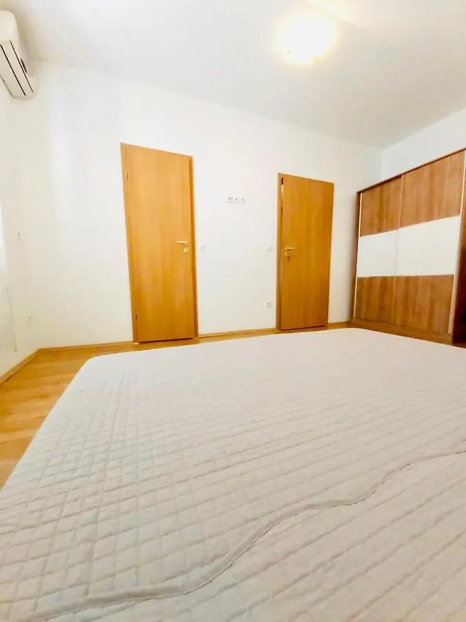 Apartments Viskic Supetarska Draga